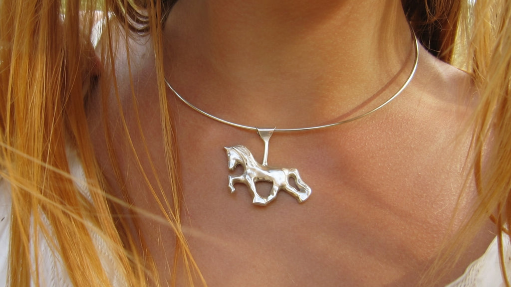 The Icelandic Horse Collar Choker