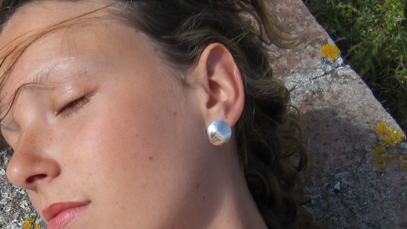 Small Moonmetal Studs