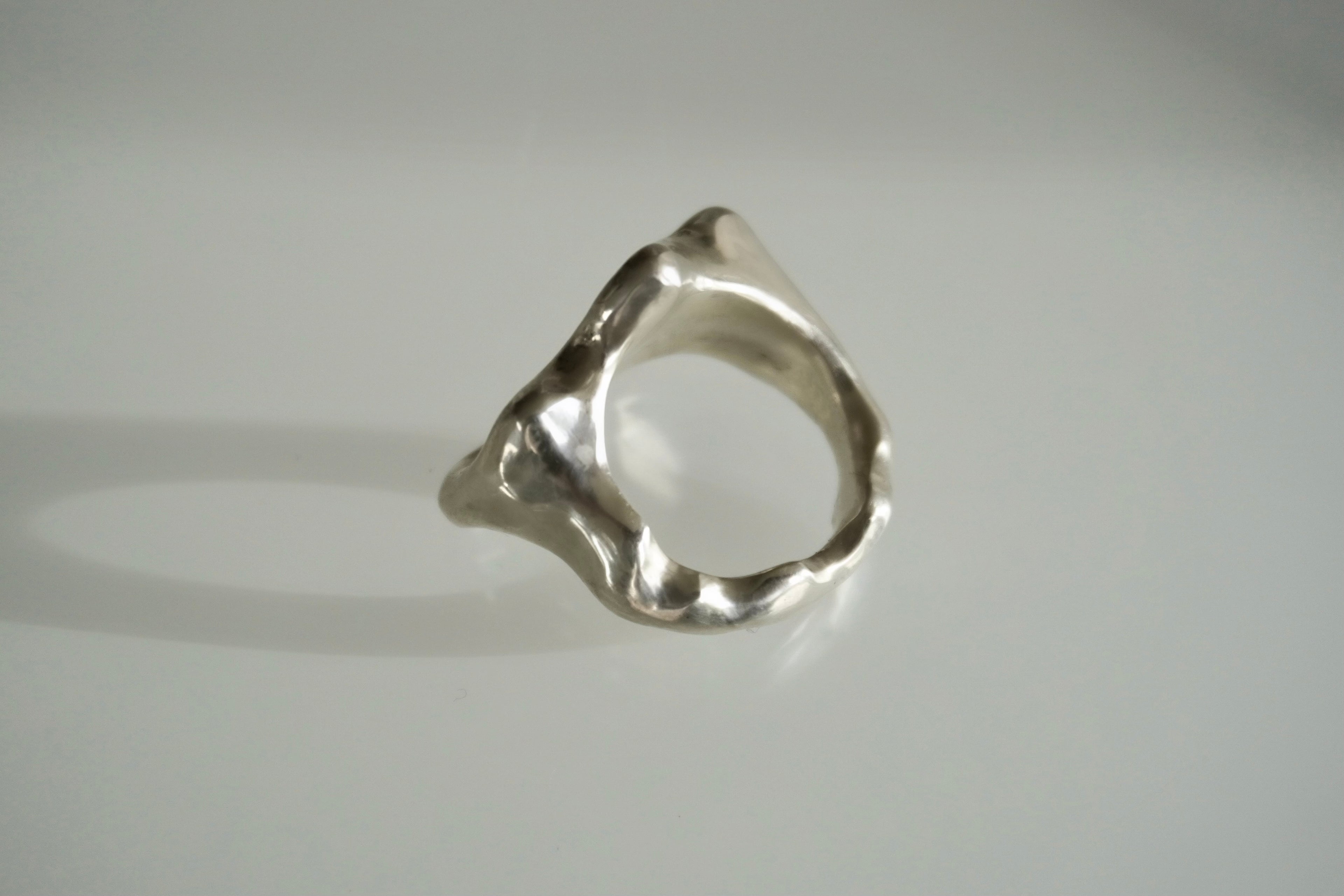 DIVA Ring