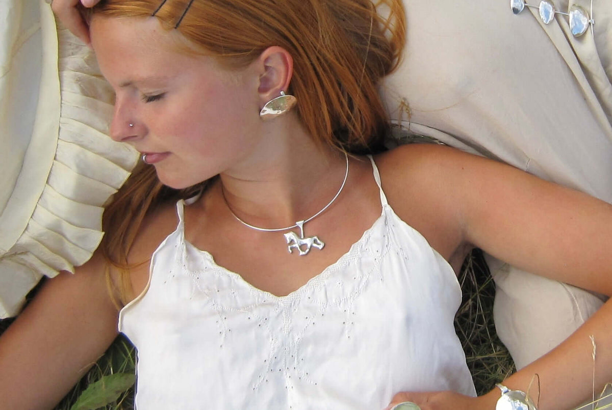 The Icelandic Horse Collar Choker